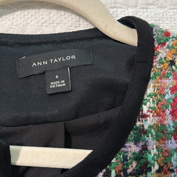 Ann Taylor tweed jacket - Picture 2 of 4